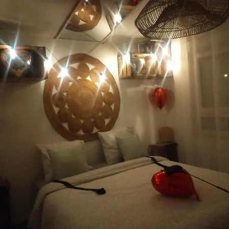 La Loveroom De L'artois Apartment *