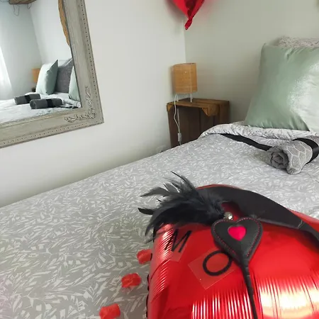 La Loveroom De L'artois Appartamento *
